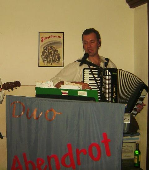 01 ..und loß geht´s mit einer flotten Polka.jpg
